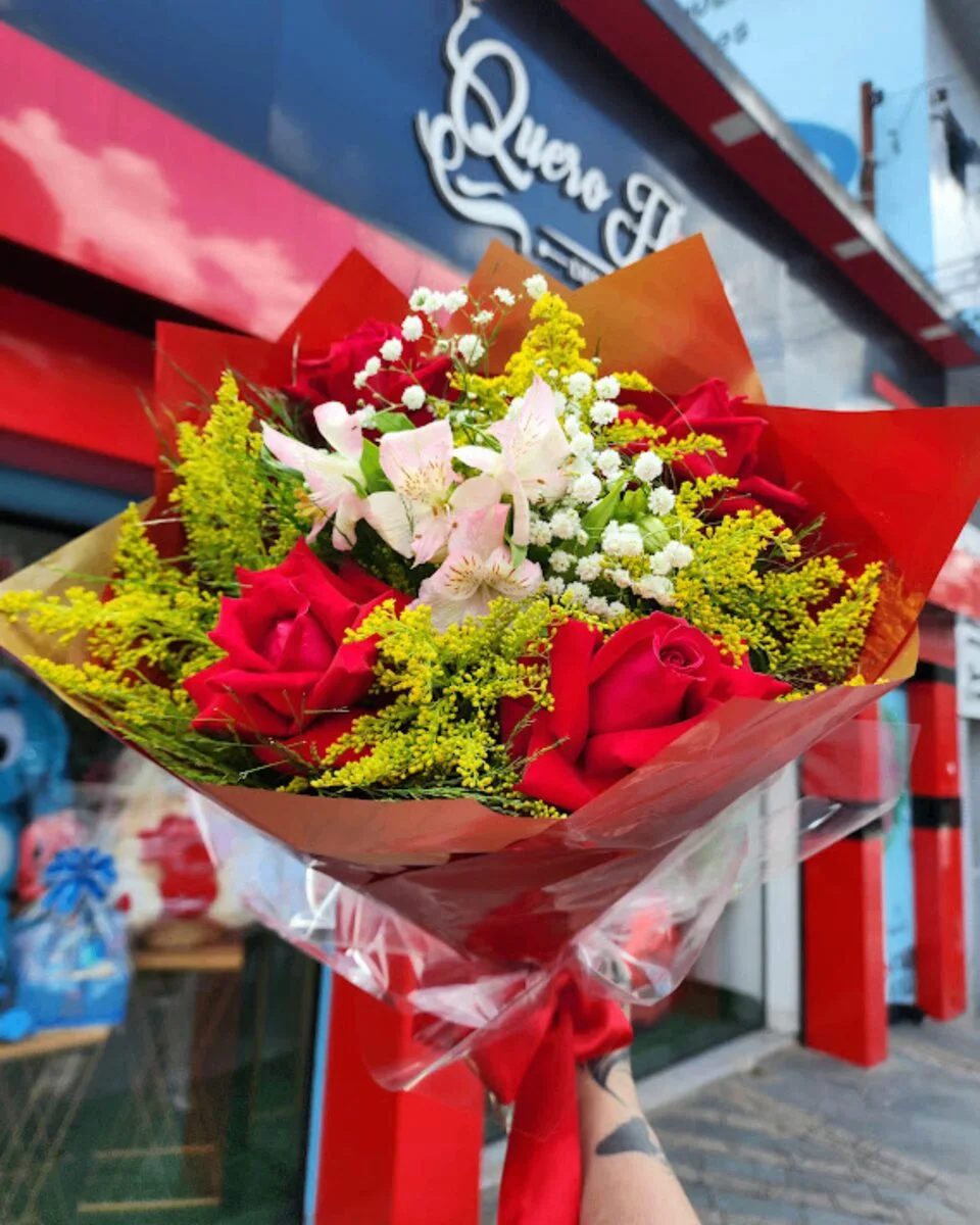 Buquê Tradicional 4 Rosas